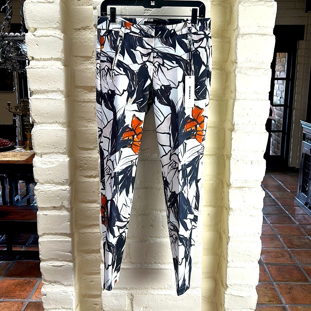 NEW with tag Cambio Floral Print Trousers Size 6